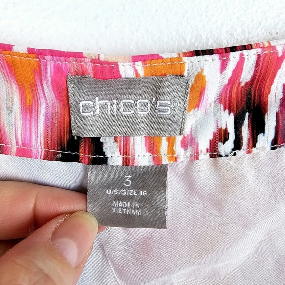 Chico's Vibrant Printed Pleated Skirt NWT - Picture 4 of 10